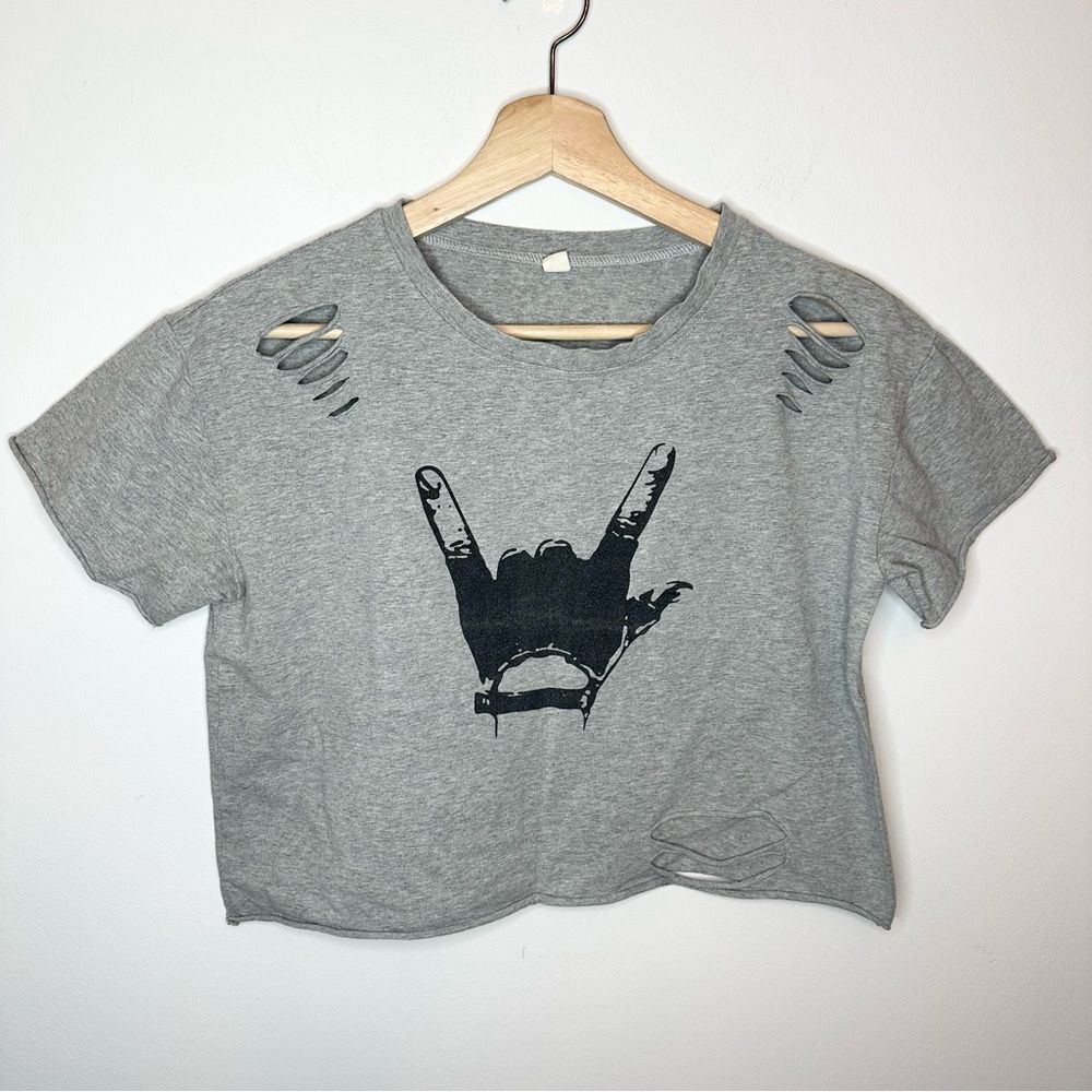 Cute distressed rocker tee size large